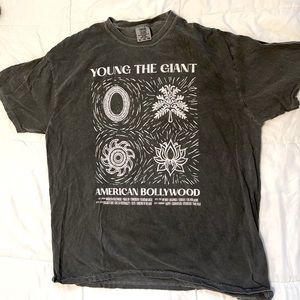 Young The Giant 2023 Tour Shirt - Men’s XL - Grey washed